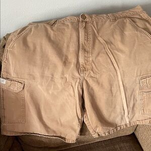Wrangler Men's Khaki Cargo Shorts